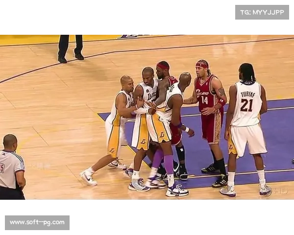 重温经典回忆 1997年NBA五十大巨星庆典盛况再现 重温经典回忆 1997年NBA五十大巨星庆典盛况再现
